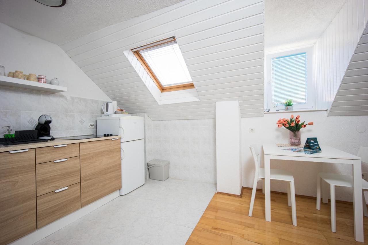 Top-Floor Apartment In Trogir Center エクステリア 写真