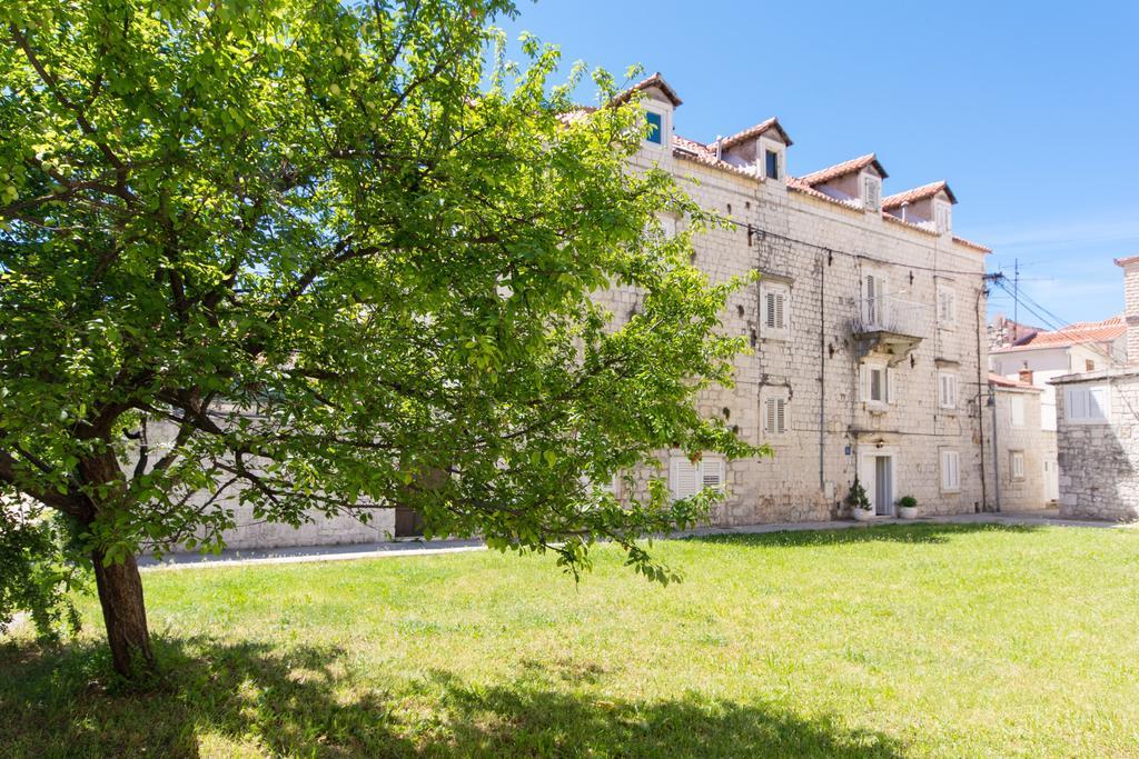 Top-Floor Apartment In Trogir Center エクステリア 写真