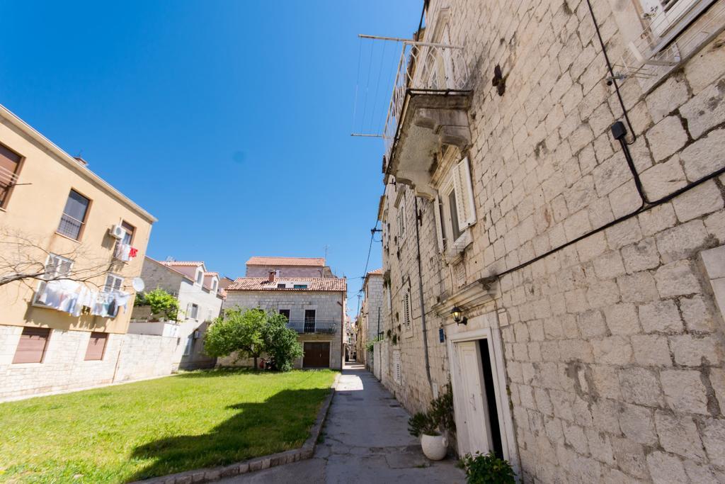 Top-Floor Apartment In Trogir Center エクステリア 写真