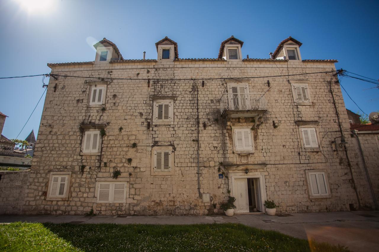Top-Floor Apartment In Trogir Center エクステリア 写真